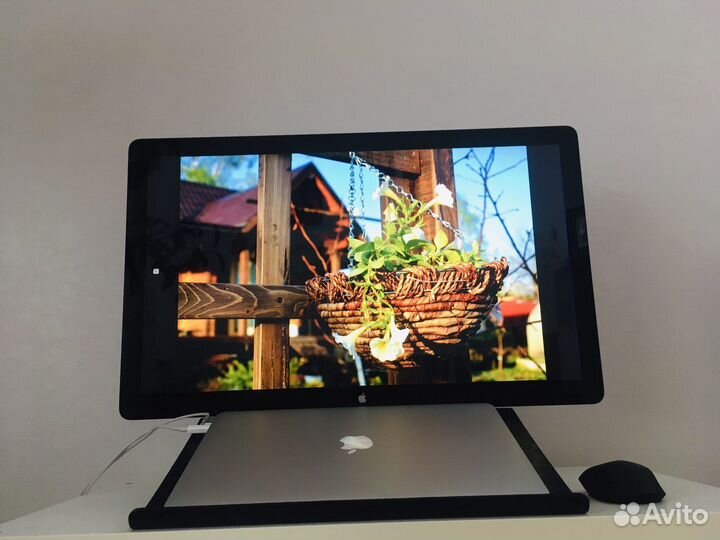 Apple thunderbolt display 27