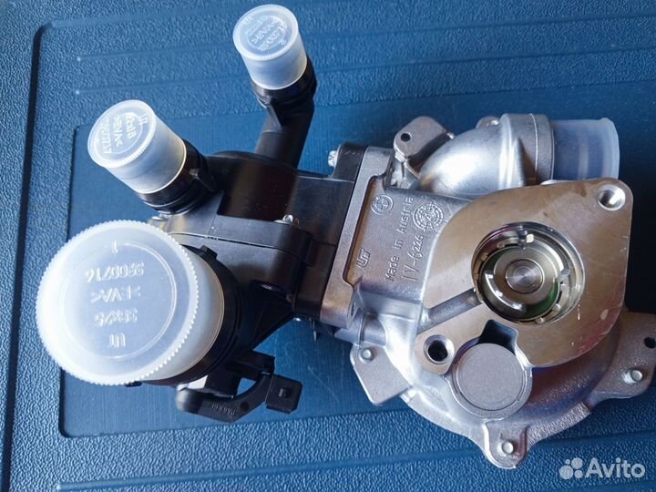 Помпа с термостатом BMW 11517515778, 11517574119