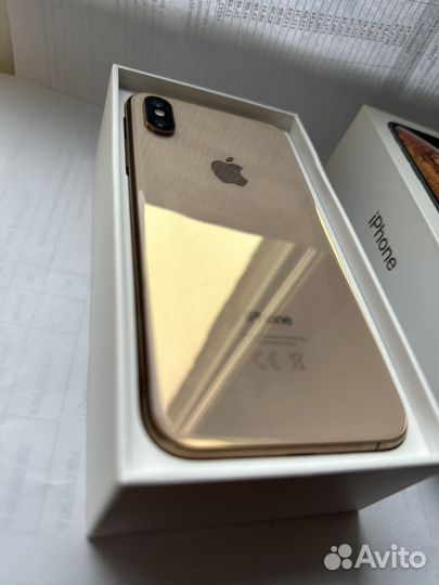 iPhone Xs, 64 ГБ