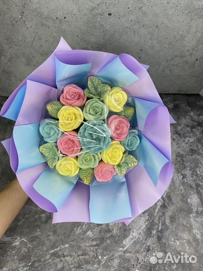 Букеты из шоколадных цветов. Подарок