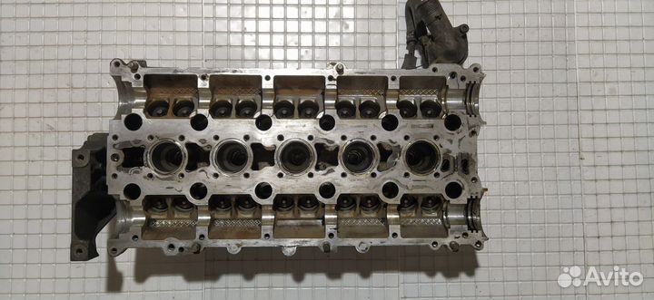 Голова блока цилиндров Volvo S60 2.4