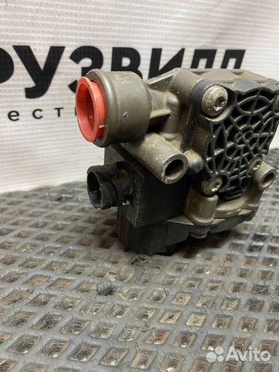 Кран модулятор EBS передний Volvo FH4 21892927