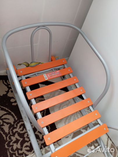 Детские санки с ручкой