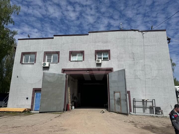 Производственная база, здания 2600 м², зу 4 га