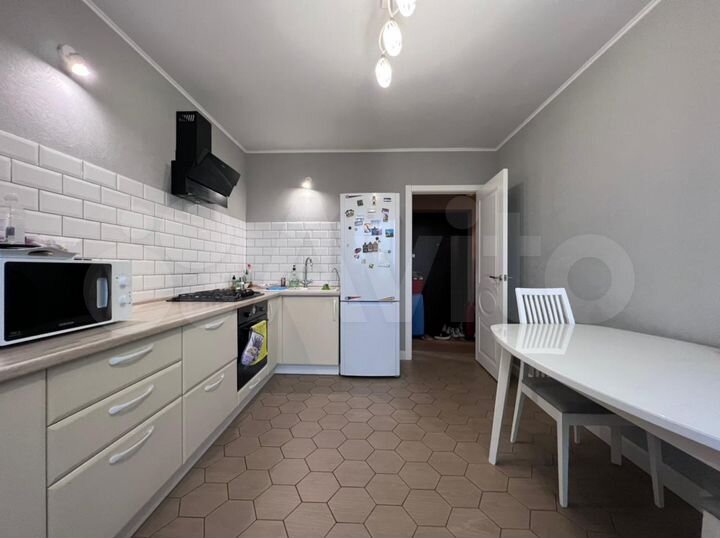 2-к. квартира, 68 м², 5/5 эт.