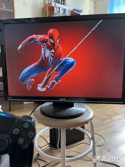 Sony PS4 pro 1 tb + PS VR