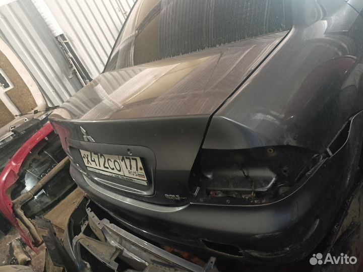 Разбор Митсубиси lancer 9 2007гв