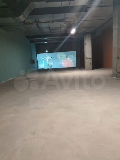 Сдам торговое помещение, 260 м²