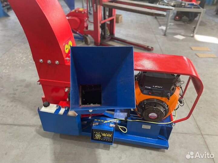 Утилизатор У550 Измельчитель веток. Щепорез