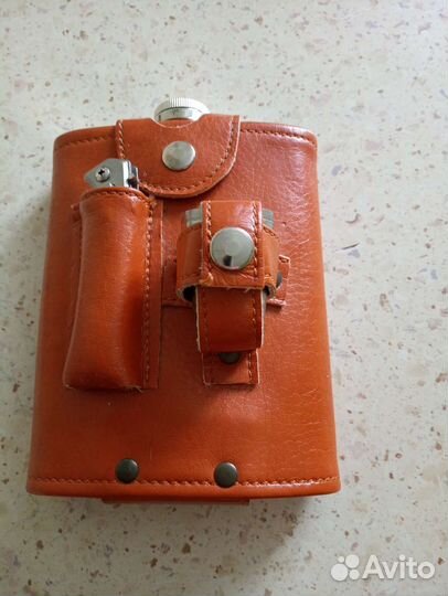 Фляжка походная