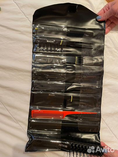 Набор расчесок