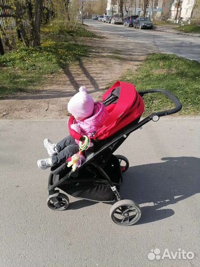 Прогулочная коляска