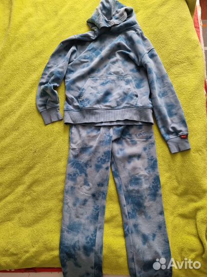 Спортивный костюм levis