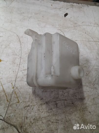 Расширительный бачок G4KD Kia Sportage 3 2010