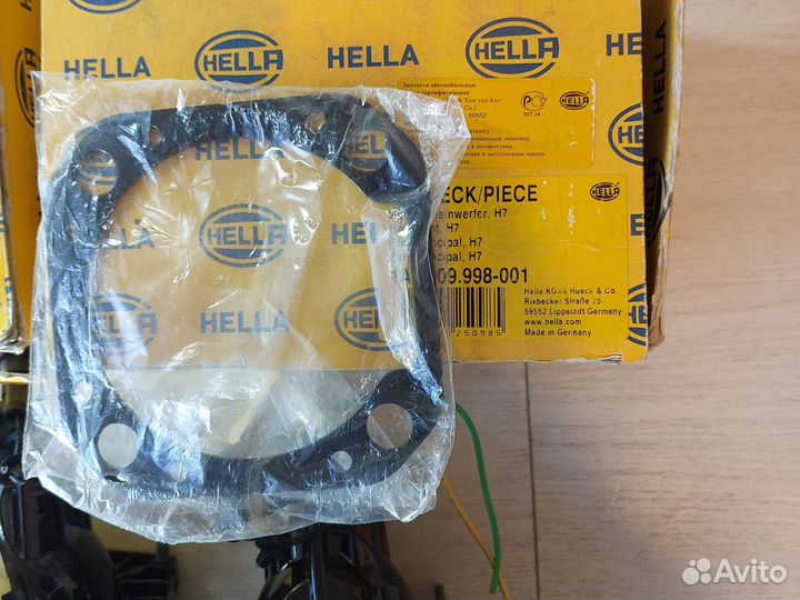 Фары Hella 1 AL 009.998-001. Модули бигалогенные