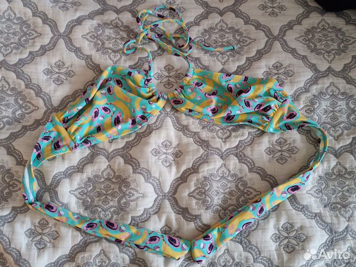 Купальник(только верх)