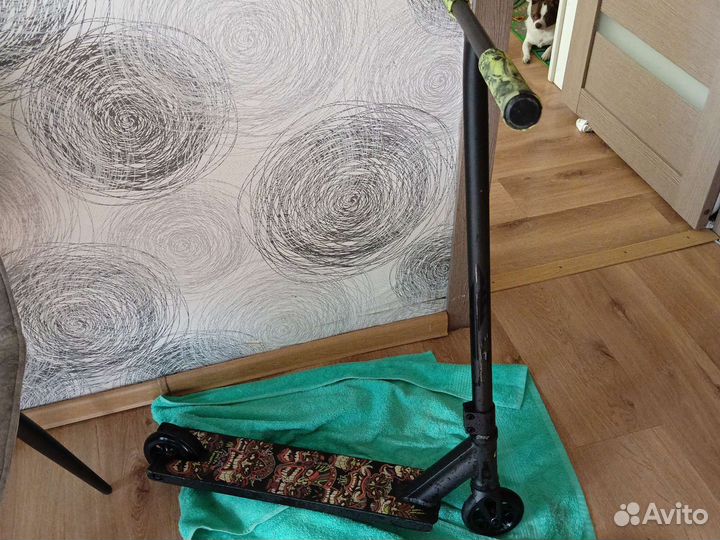 Трюковой самокат