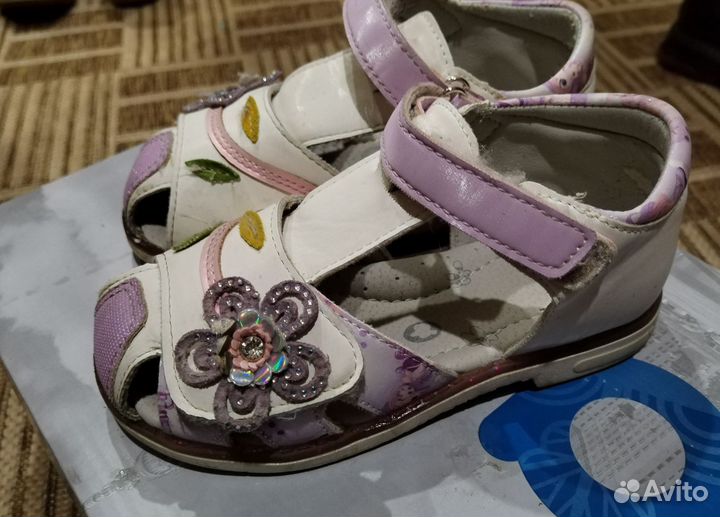 Сандали для девочки