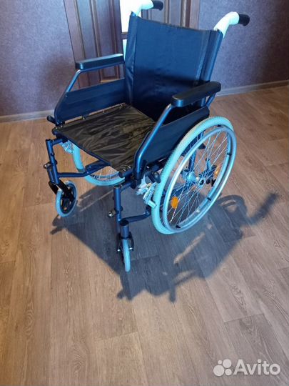 Инвалидное кресло коляска