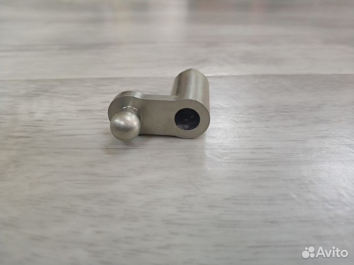 Рычаг привода заслонок Mazda