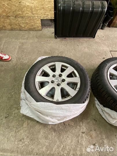 Диски r 16 на Тойота Camry 40