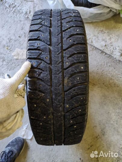 Bridgestone Ice Cruiser 7000 195/65 R15