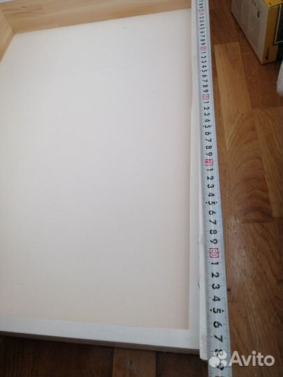 Деревянный ящик для хранения на колесах