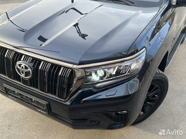 Toyota Land Cruiser Prado 2.8 AT, 2022, 60 км