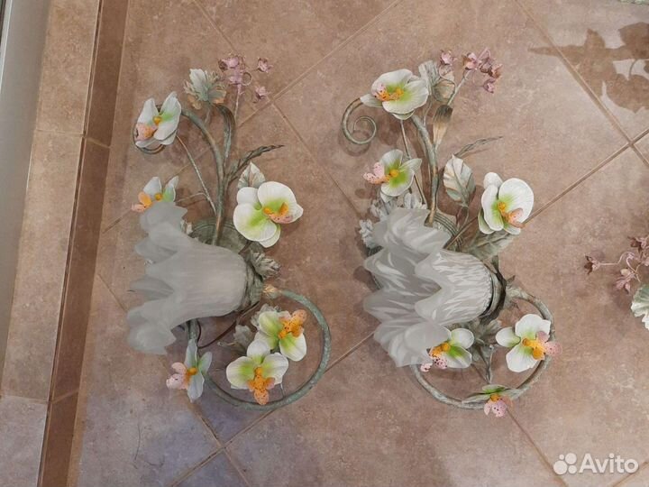 Люстра и бра