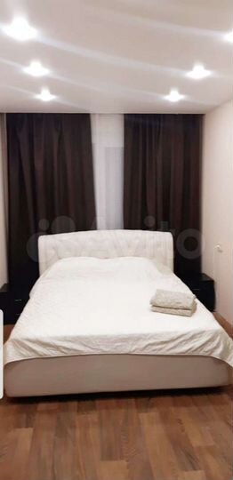 2-к. квартира, 55 м², 1/9 эт.