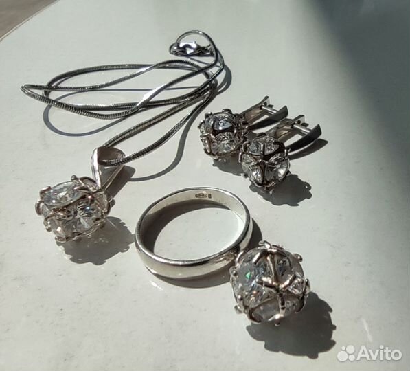 Комплект украшений из серебра