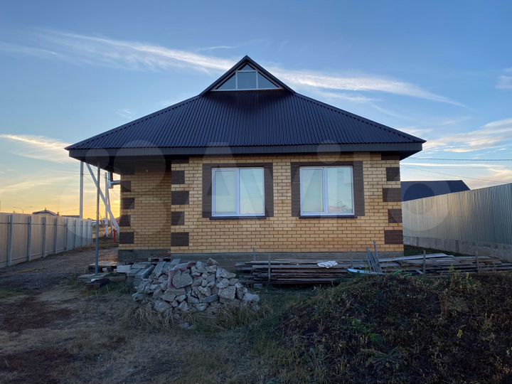 Дом 94 м² на участке 5 сот.