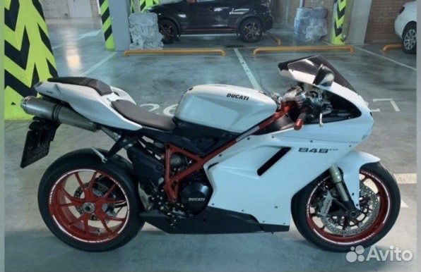Ducati 848 evo