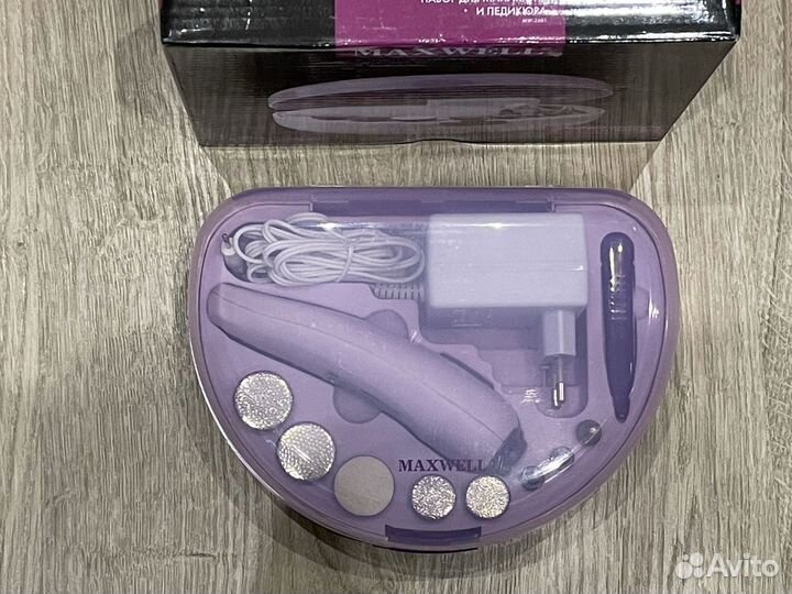 Набор для маникюра и педикюра Maxwell MW-2601