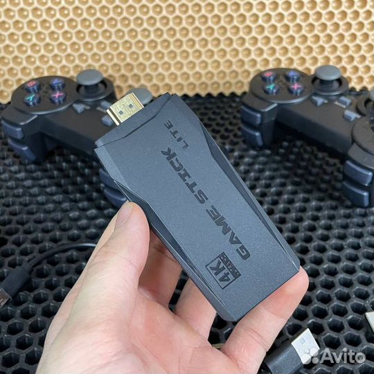 Игровая приставка game stick