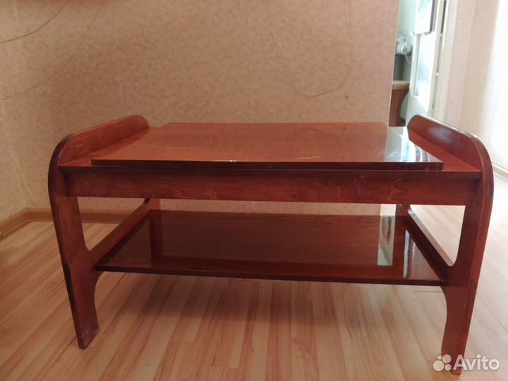 Стол-тумба