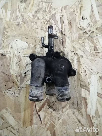 Корпус термостата Nissan Almera N16