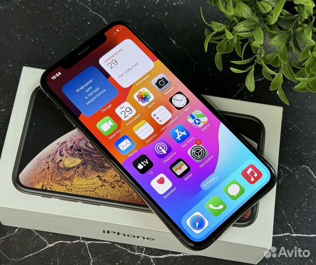 iPhone Xs, 64 ГБ