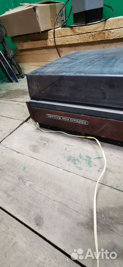 Проигрыватель винила, электрофон арктур