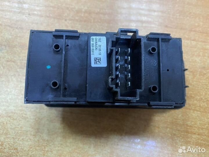 Блок управления стеклоподъемниками Volkswagen Polo