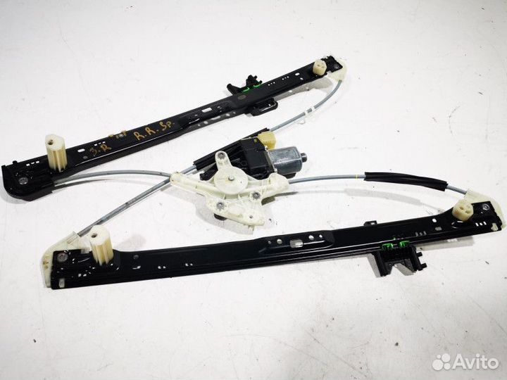 Стеклоподъемник электрический задний правый