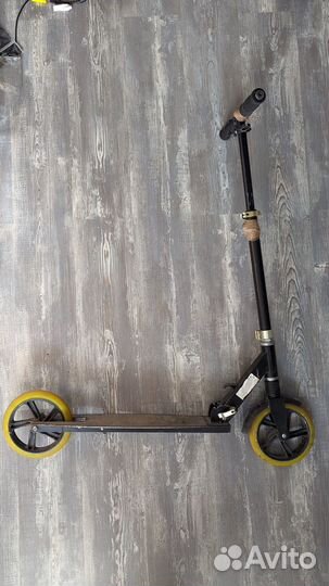 Самокат взрослый Roces RSC200-BG Лимит 80кг Чёрный