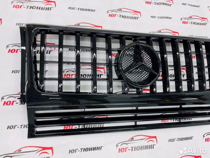 Решетка радиатора черная на Mercedes G W463 Гелик