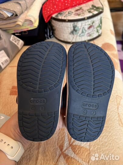 Crocs C7