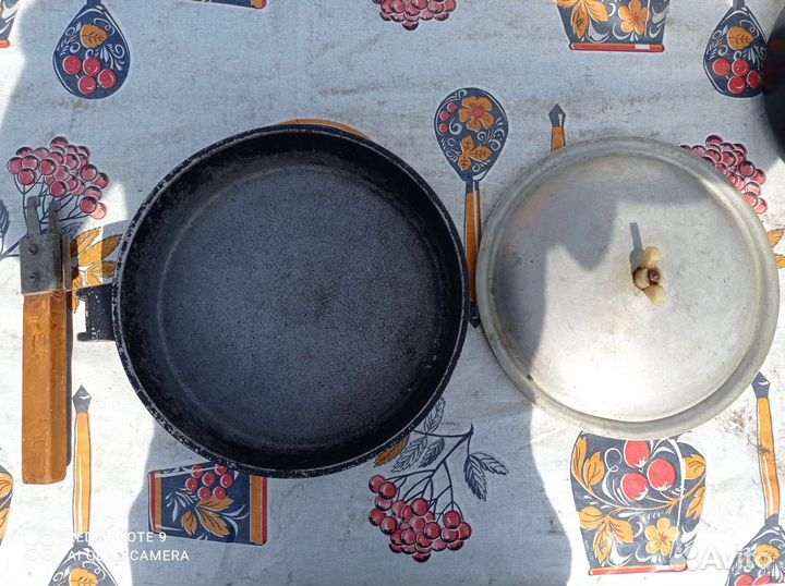 Сковородки бу разные, тефаль