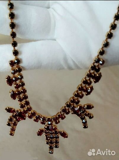 Винтажный набор брошь, колье, браслет и серьги