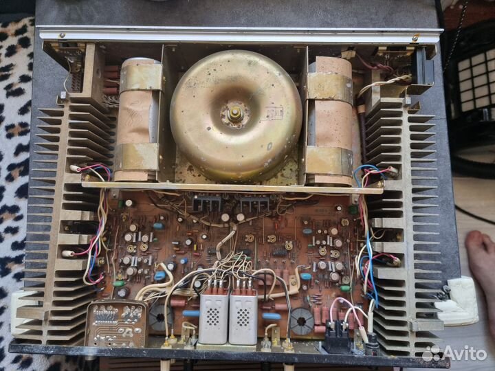 Усилитель и предусилитель Эстония ум-010 и уп-010