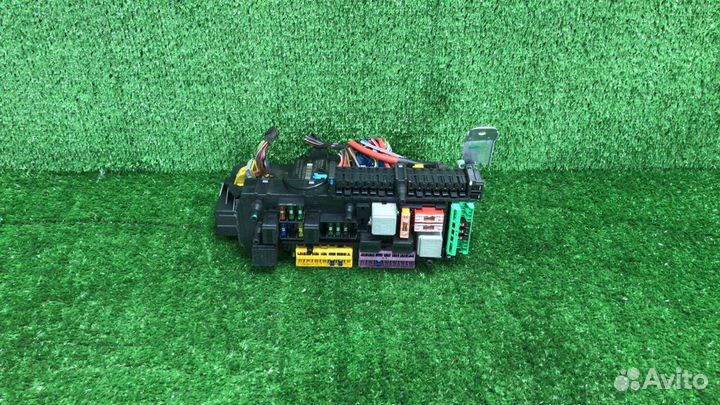 Блок предохранителей Mercedes-Benz C class W204