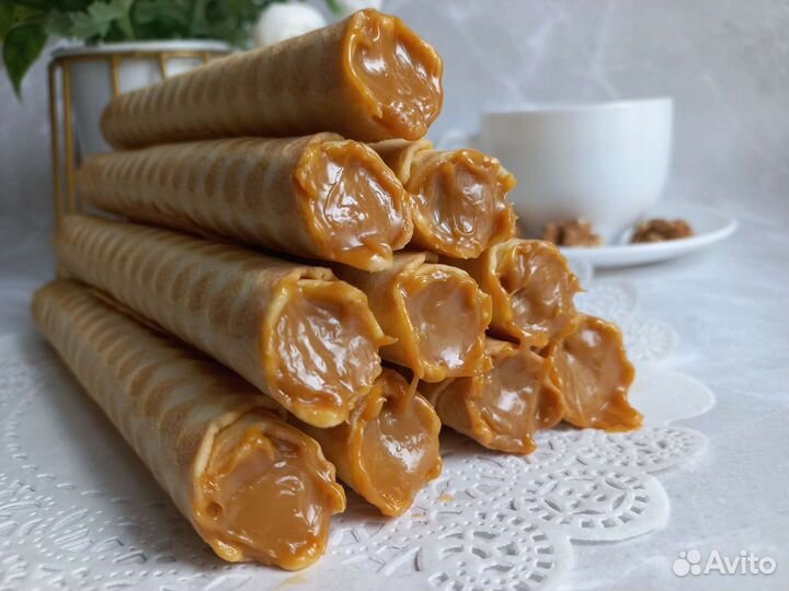 Орешки и трубочки со сгущенкой