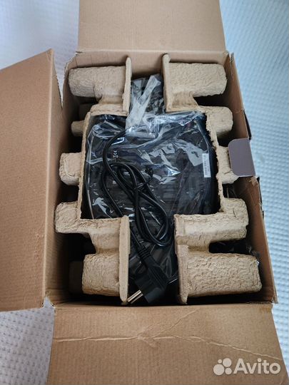 Тостер Bork т-730 новый